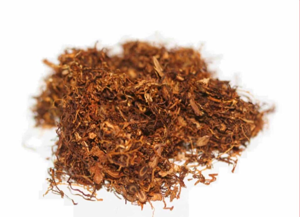 Крупный план листьев смешанного табачного наполнителя